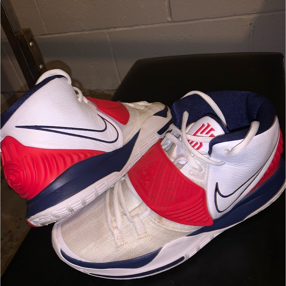 kyrie 6's - mens size 8.5
